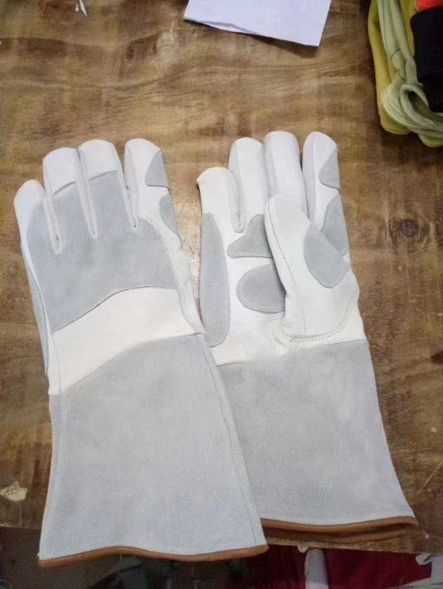 AQ-54 leather gloves