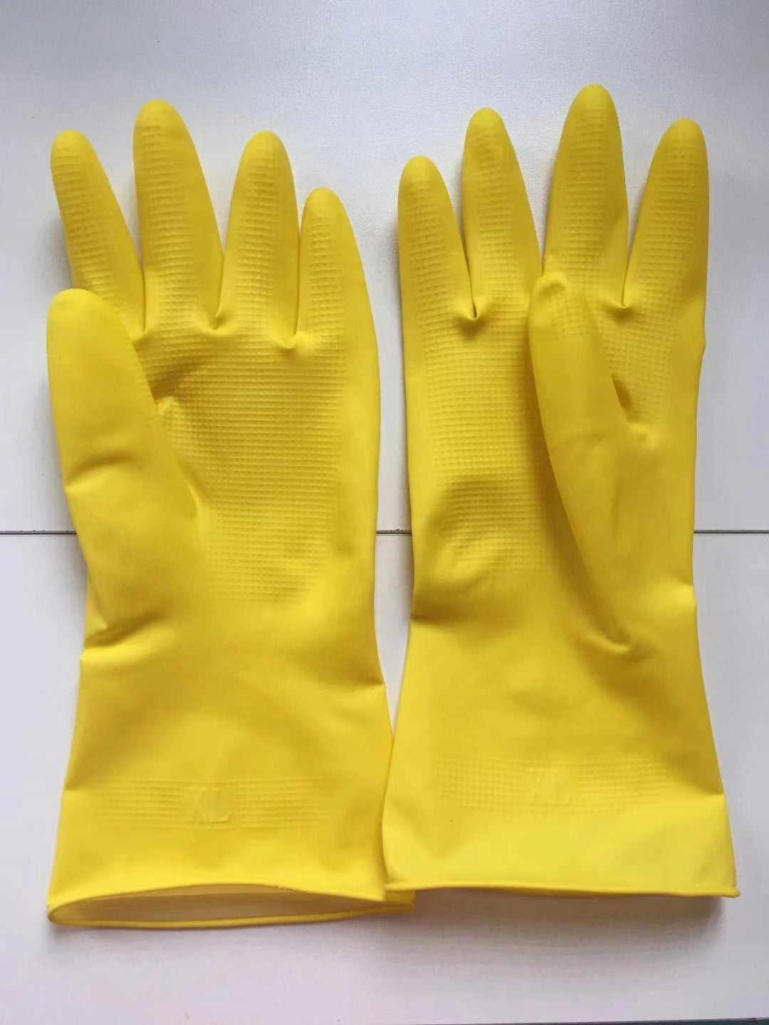 -AQ47 yellow -AQ47 blue -AQ47 red rubber gloves